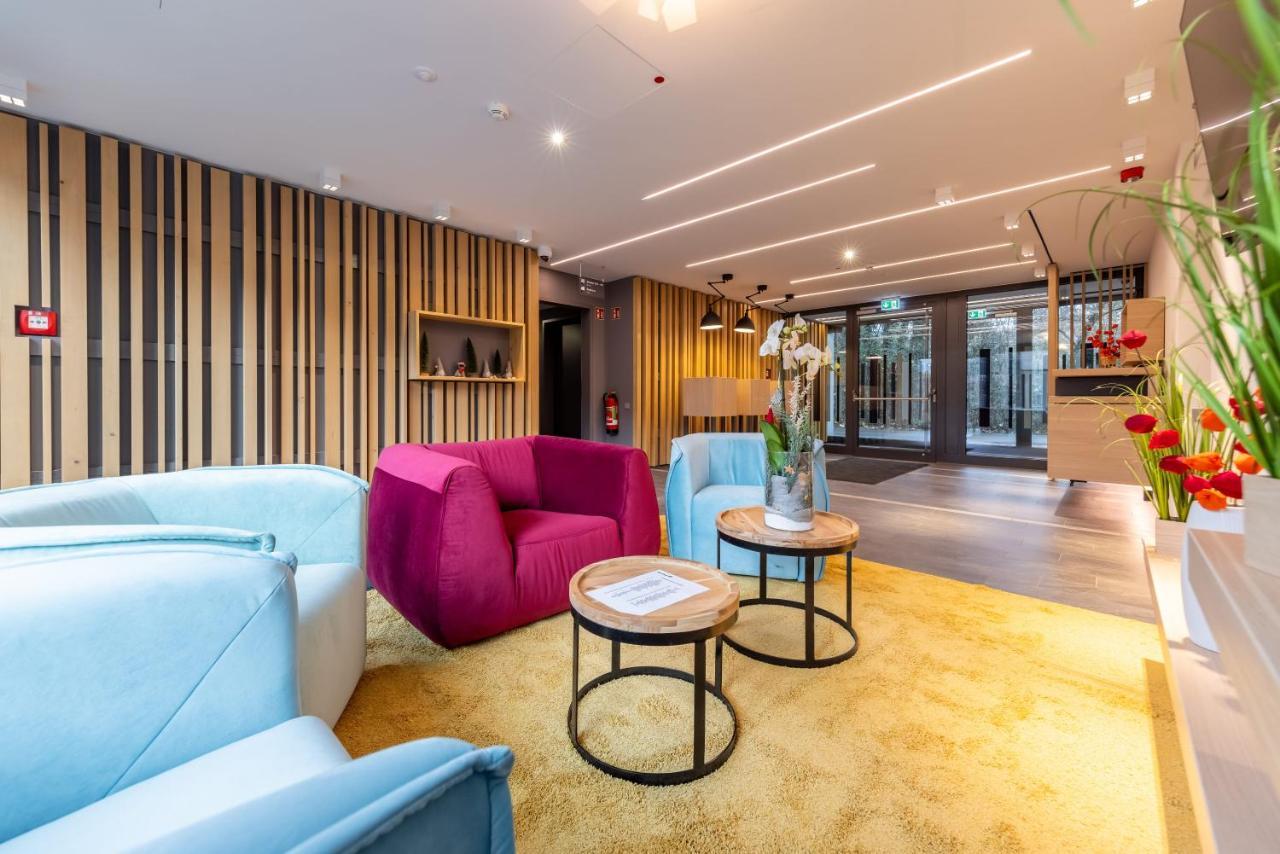 Serways Hotel Hoesel Ratingen Exterior photo