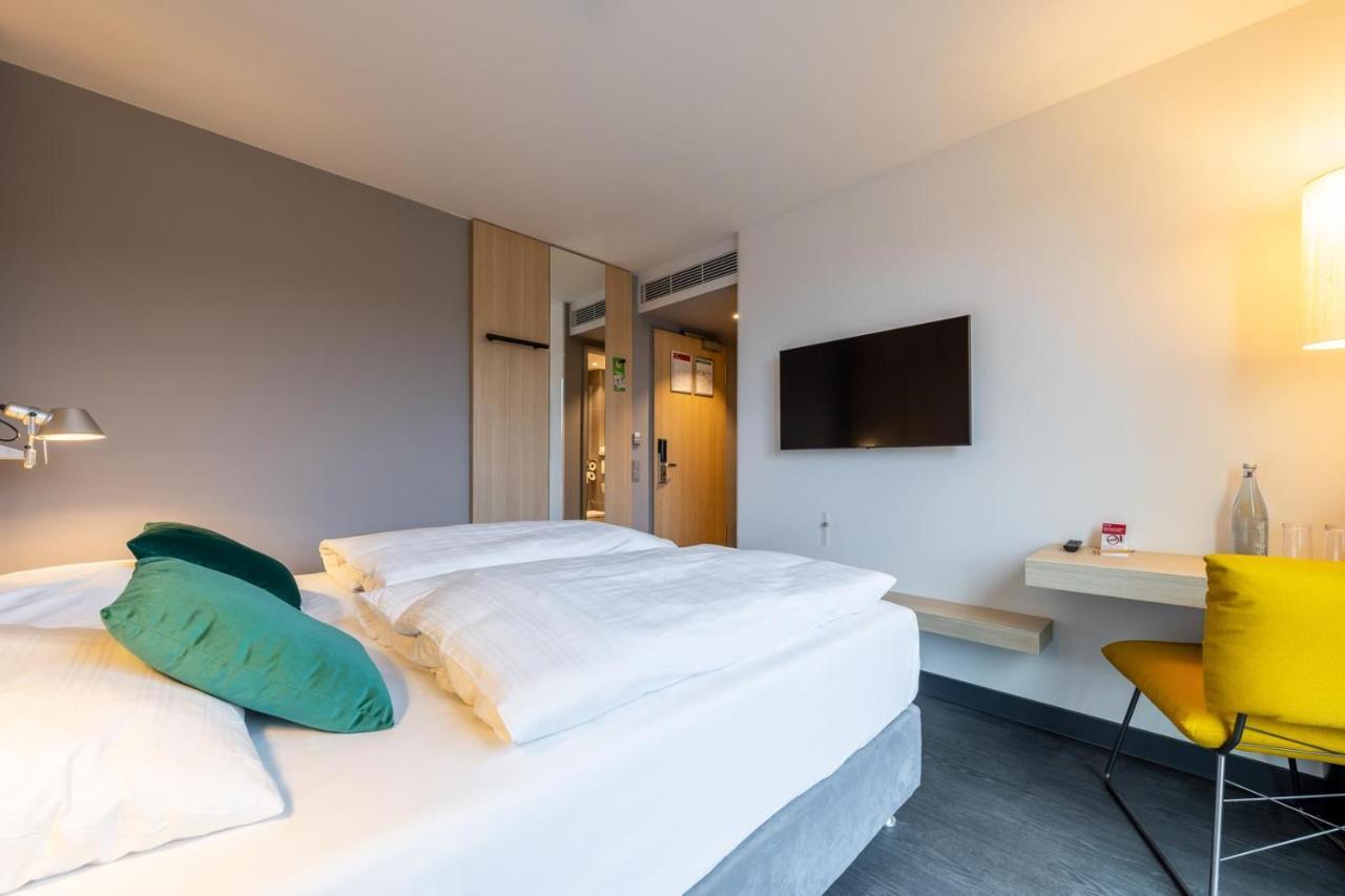 Serways Hotel Hoesel Ratingen Exterior photo