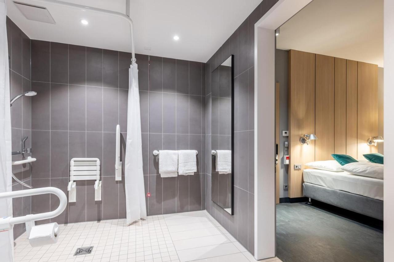 Serways Hotel Hoesel Ratingen Exterior photo